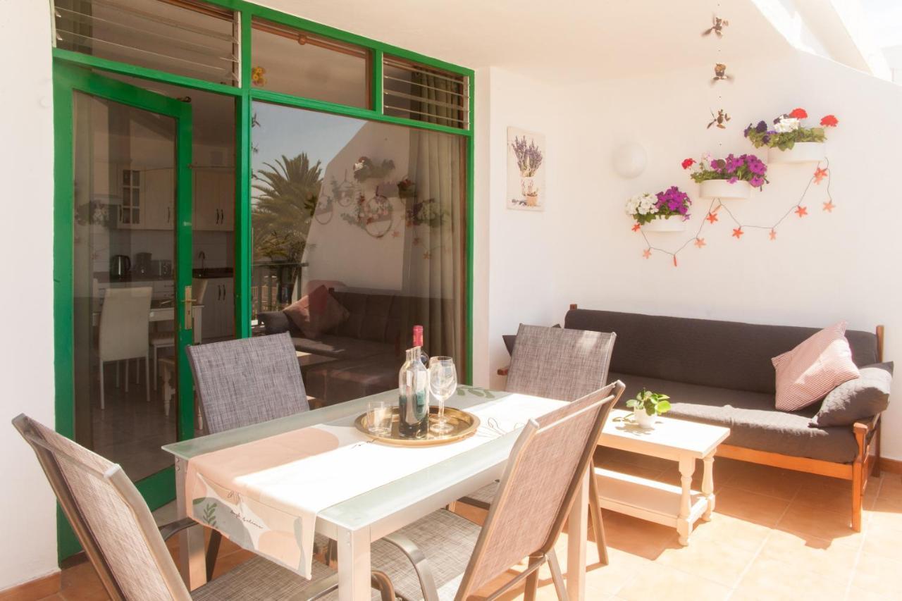 Apartamentos Thaisay LA PEÑITA Tías Exterior foto